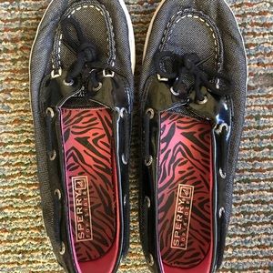 Sperry Topsider shoes